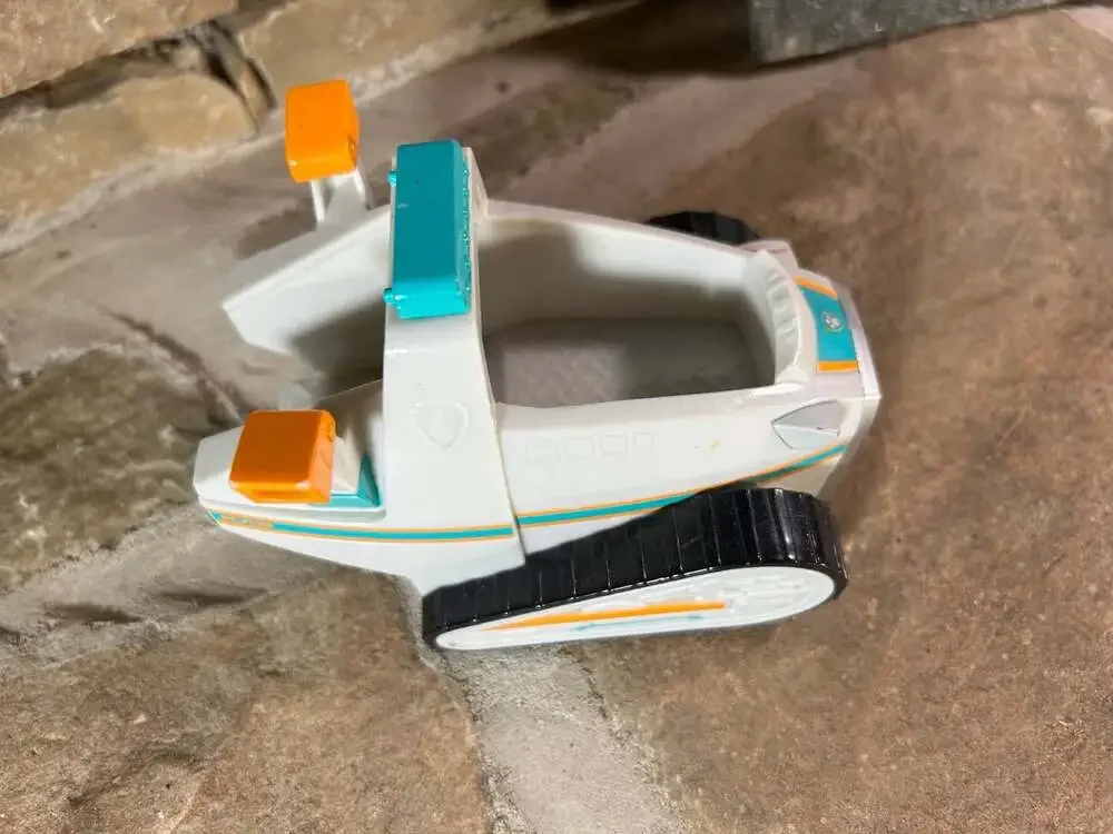 Spin Master Paw Patrol  Everest's Rescue Snowmobile Vehicle  Pre-owned